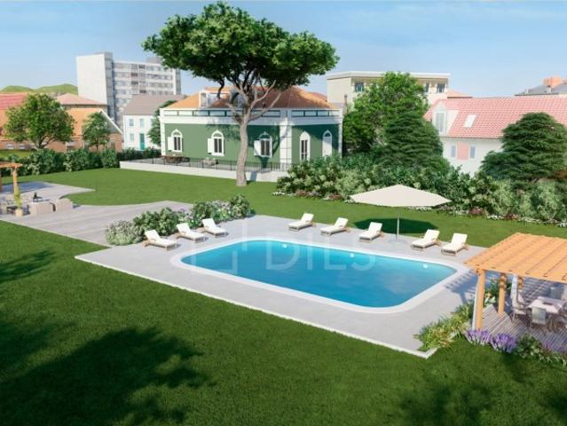 Quinta com uma área de terreno de 15,533m2, em Sesimbra