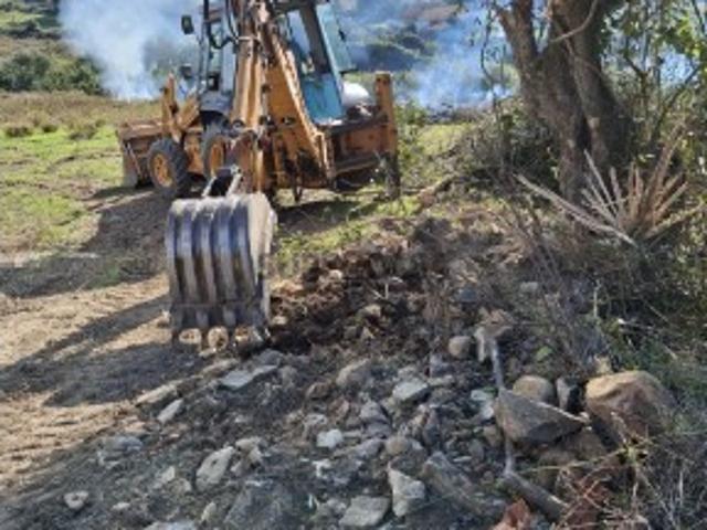 Quinta com 15.000 m², Vista Desafogada e Moradia para Recuperar São João dos Montes