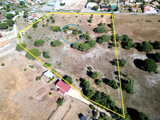 Quinta com 40.000m2 em Olhos de Água, Palmela