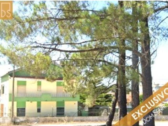 Quinta Do Conde Moradia Usada Terreno 809.40m2 280 000€ Oportunidade !