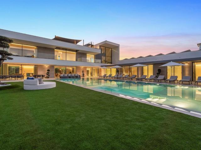 Quinta do Lago – Moradia contemporânea com 7 quartos, piscin. 845m² Almancil