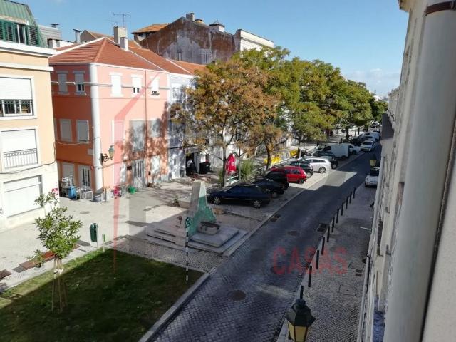 Quinta da Estalagem, numa das Principais Praças do Centro Hi. 189m² Seixal, Arrentela e Aldeia de Paio Pires