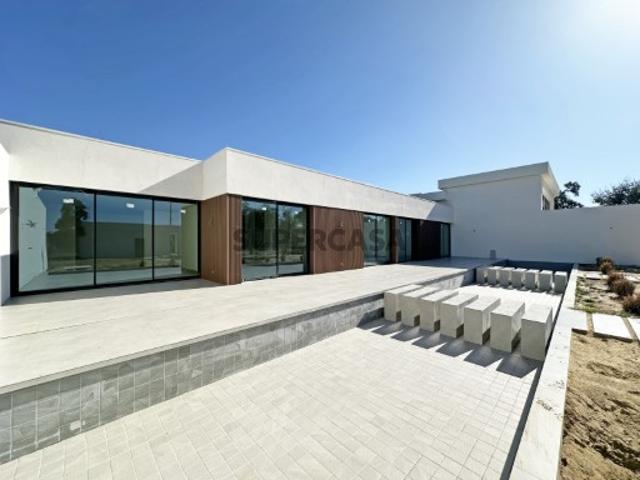 Quinta de Charme Nova C/ 6 Suites e Piscina em Azeitão