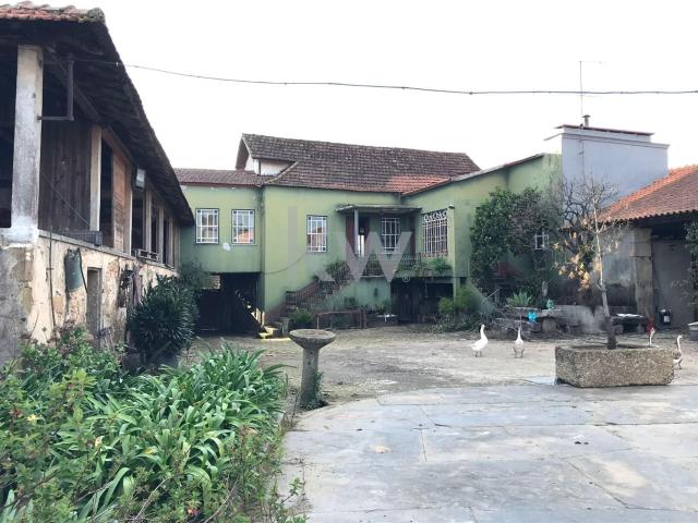 Quinta de Charme para venda Perfeita para reabilitar e inv. 380m² Vilaça e Fradelos