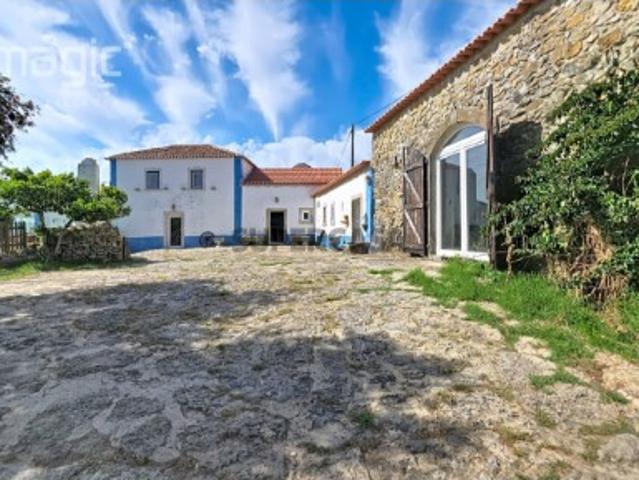 Quinta em Mafra inserida num terreno com 5,331m2