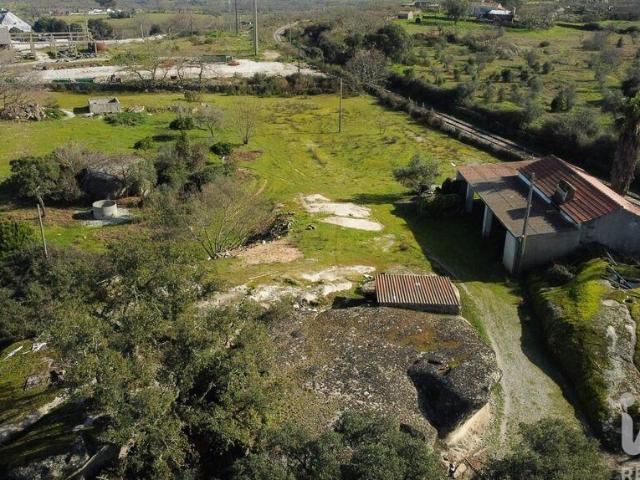 Quinta em Santiago Maior de 80,00 m²