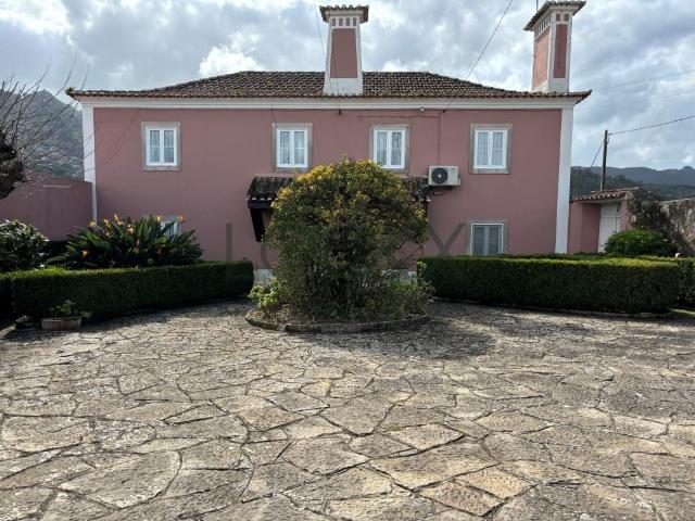 Quinta em Sintra com projeto aprovado para construção de um. 254m² Sintra Santa Maria E São Miguel