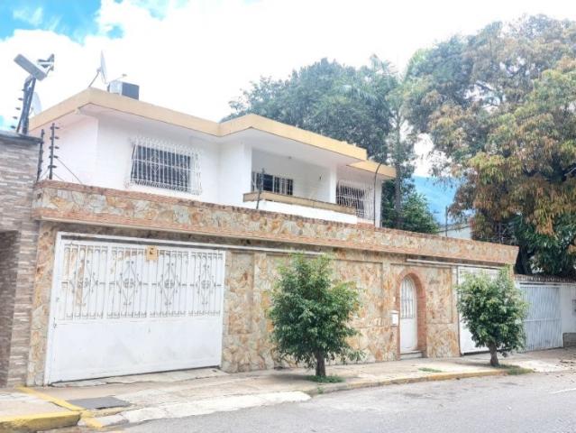 QUINTA EN BELLO MONTE 315 MTS EN VENT