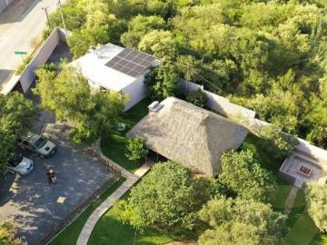 Quinta en Venta en Allende Zona Carretera Nacional
