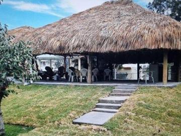 QUINTA EN VENTA EN FRACC. CAMPESTRE PROVIDENCIA. CADEREYTA