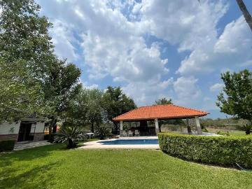 Quinta en Venta en San Isidro N.L