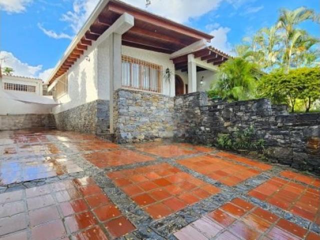 Quinta en Venta En Prados Del Este Caracas