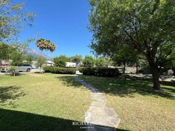 Quinta en Venta El Barrial Santiago, N.L