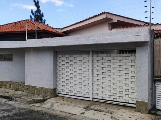 Quinta en venta Parque El Retiro en San Antonio de Los Altos