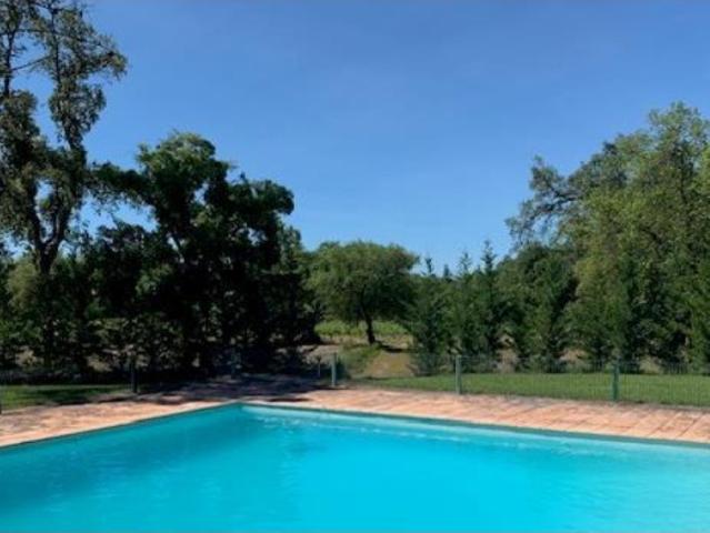 Quinta Histórica T6 com Vinha e Piscina em Santarém