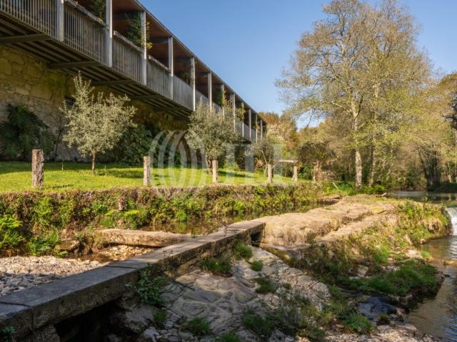 Quinta junto às margens do rio Âncora, em Viana do Castelo