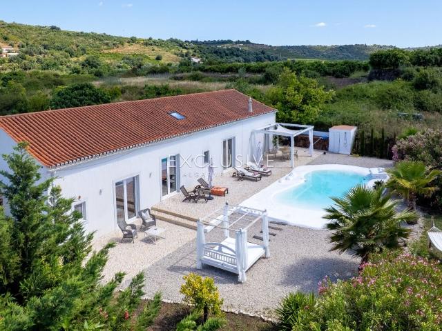 Quinta moderna para venda em Silves com 1,6ha de terreno 171m² Silves