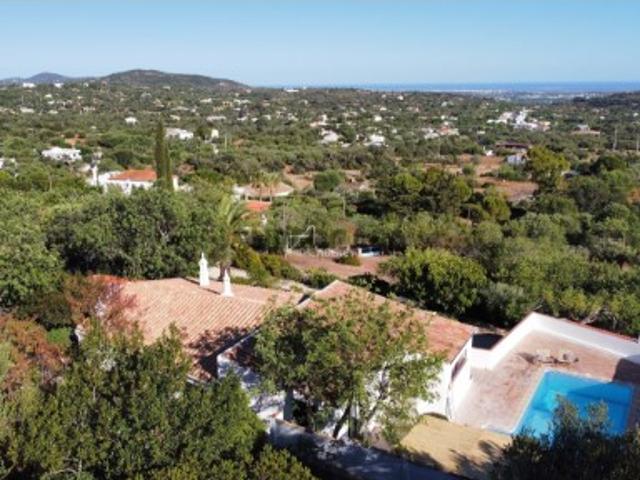 Quinta Renovada com Vista Mar