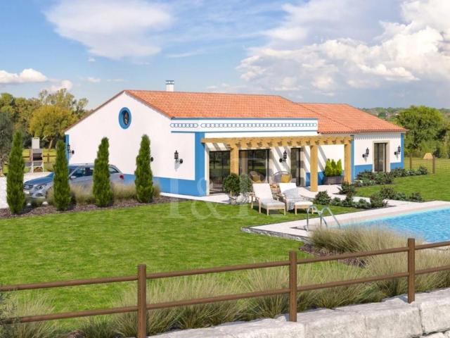 Quinta rural com moradia T4, jardim e piscina em Santarém 159m² Casével e vaqueiros