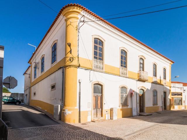 Quinta Rural no Centro de Pêra