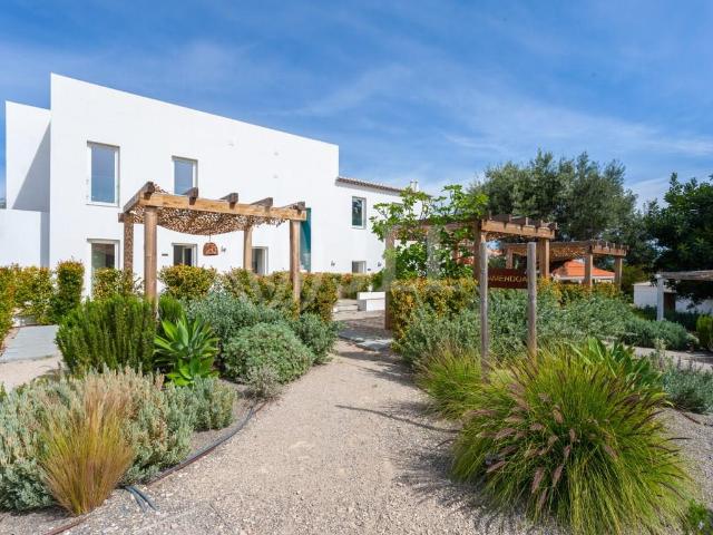 Quinta T15, com 7 apartamentos e piscina, em Tavira, Algarve 233m² Tavira Santiago