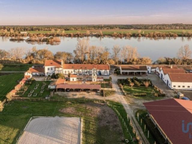 Quinta T10 em Valada de 1337,00 m²