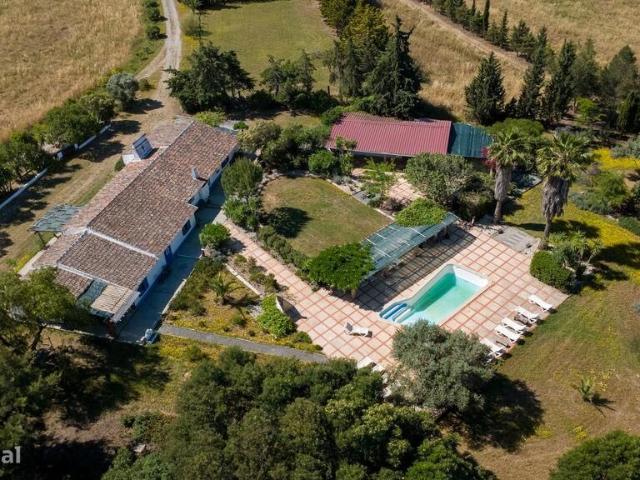 Quinta T13 em Azinheira dos Barros e So Mamede do Sdo de 518,00 m2