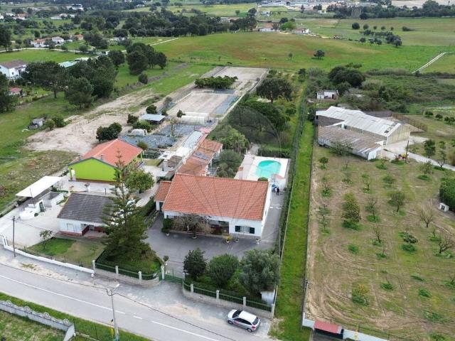 Quinta T2 à venda em Moita