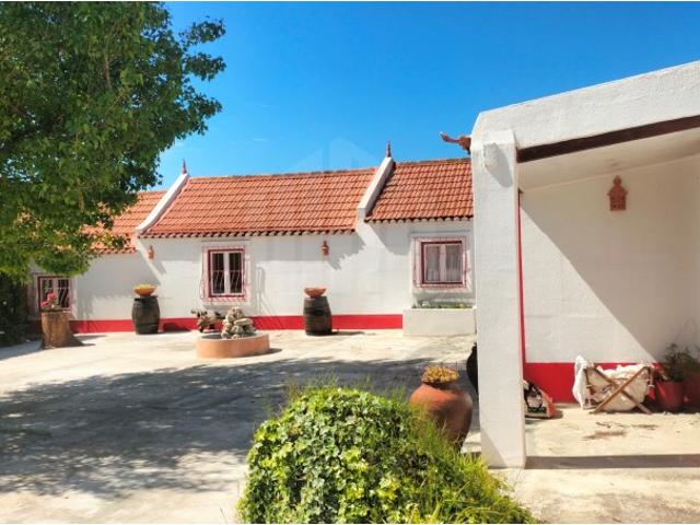 Quinta T3 em Sesimbra, Castelo