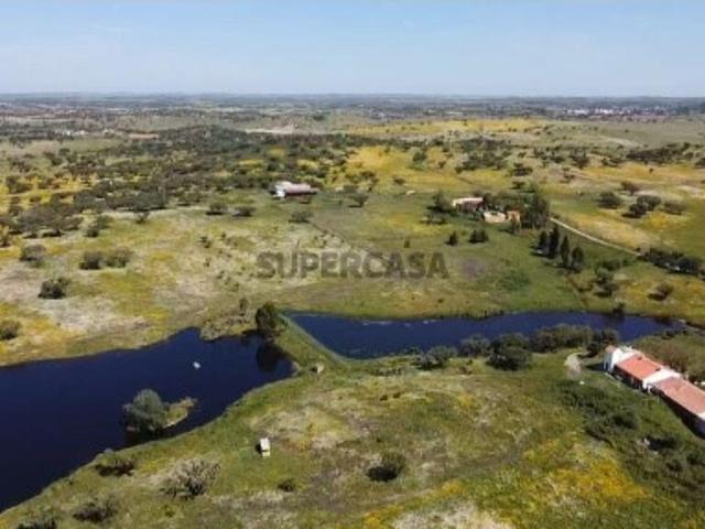 Quinta T5 em Ourique de 793100,00 m²