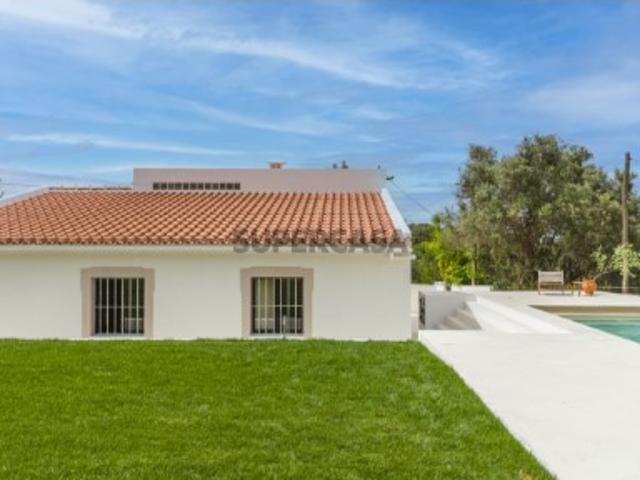 Quinta térrea renovada 3 quartos e piscina perto de Santa Barbara de Nexe