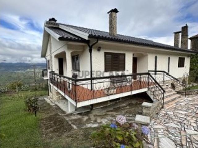 Quinta Única em Melgaço Tranquilidade, Natureza e Potencial de Investimento