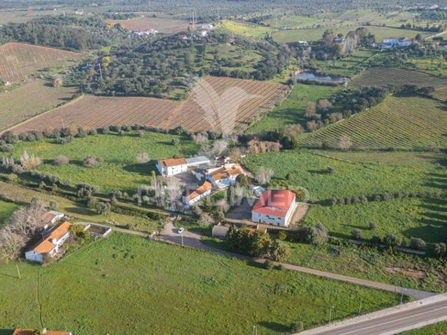 Quinta V9 à venda em concelho de Estremoz, Évora, Portugal