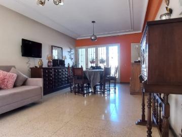 Quinta Venta Casa 2 Plantas Quinta Seccion Parque Mendoza Argentina