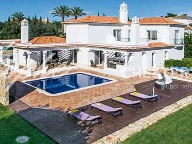 Quinta Verde Moradia T5 de Luxo Para Venda
