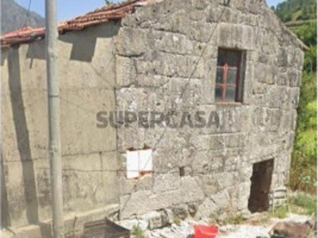 Quintas e casas rústicas em Cabril