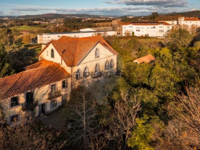 Quintas e casas rústicas T0 em Areias, Sequeiró, Lama e Palmeira