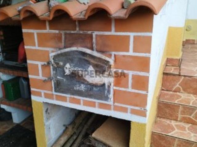 Quintas e casas rústicas T3 em São Pedro de Tomar
