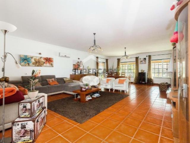 Quintas e casas rústicas T6 em Malagueira e Horta das Figueiras