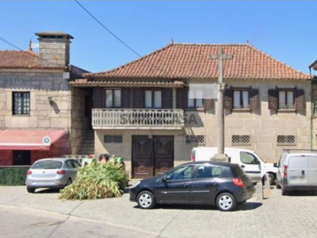 Quintas e casas rústicas T4 em Negreiros e Chavão