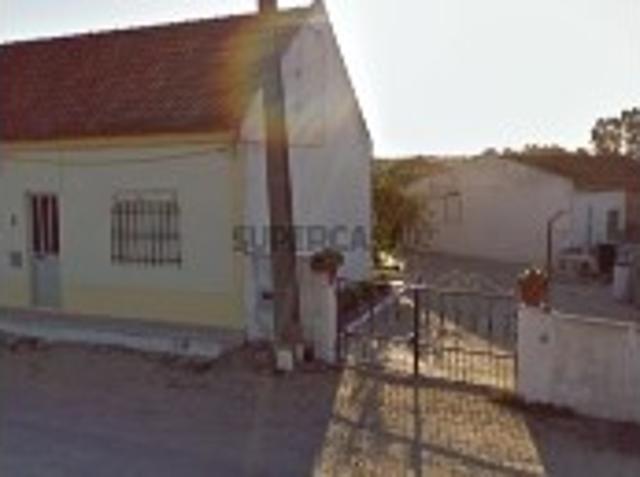 Quintas e casas rústicas T5 em Pinhal Novo