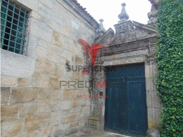 Quintas e casas rústicas T8 em Cumieira