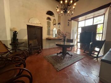 Quintas en Venta en Centro Villa de Garcia casco