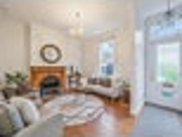 Quintessential Thorndon
