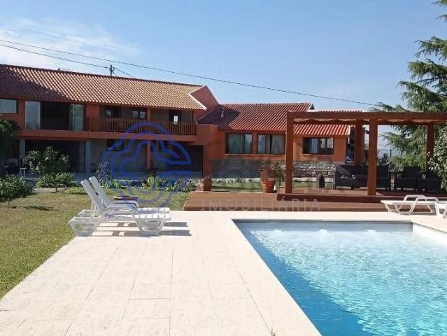 Quintinha com 4 Suites, Penafiel, Porto 324m² Galegos