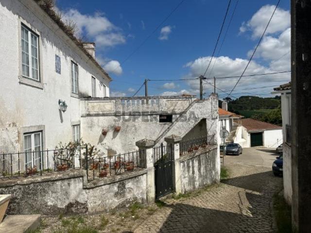 Quintinha T5 com Terreno de 20.615 m² em Dois Portos