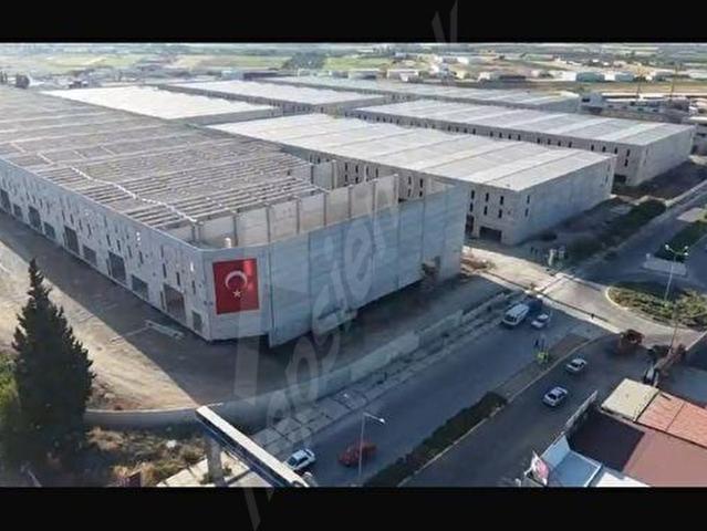 Q'ZEN DEN 930 M2 KISSIKKÖY MOBİLYA ŞEHRİ YANI MAĞAZADEPO