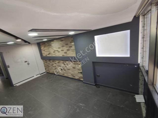 Q'zen Den Ana Cadde Üzerinde 65 M2 2+1 Ofis