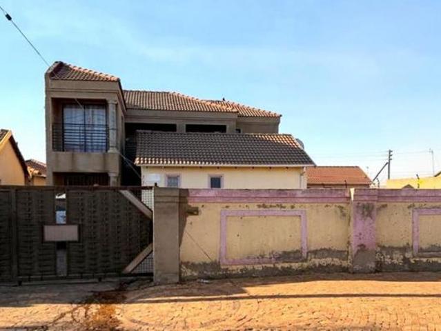 R3 600 | House For Rent in Protea Glen, Soweto