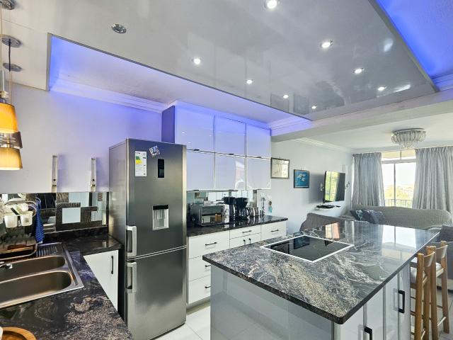 R10,000 pm 2 Bedroom Apartment To Let in Amanzimtoti